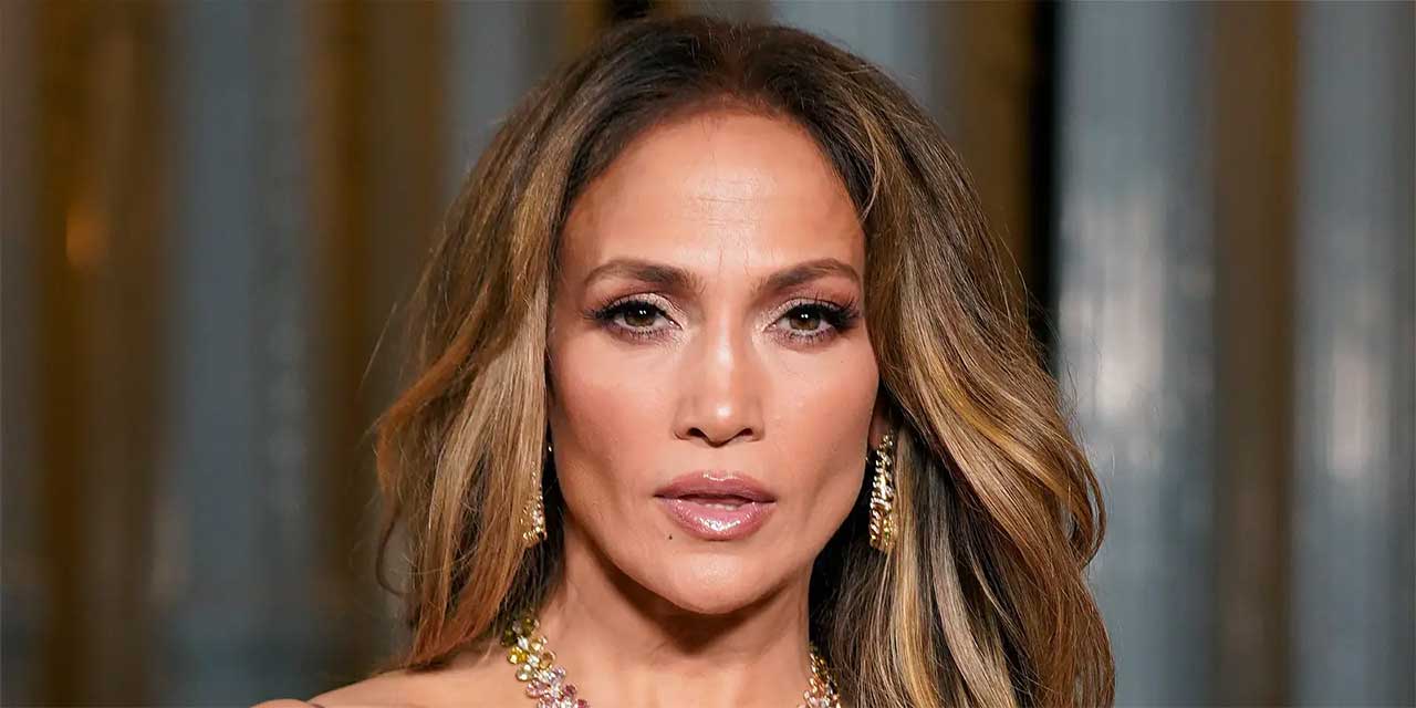 Jennifer Lopez art arda konserlerini iptal ediyor!