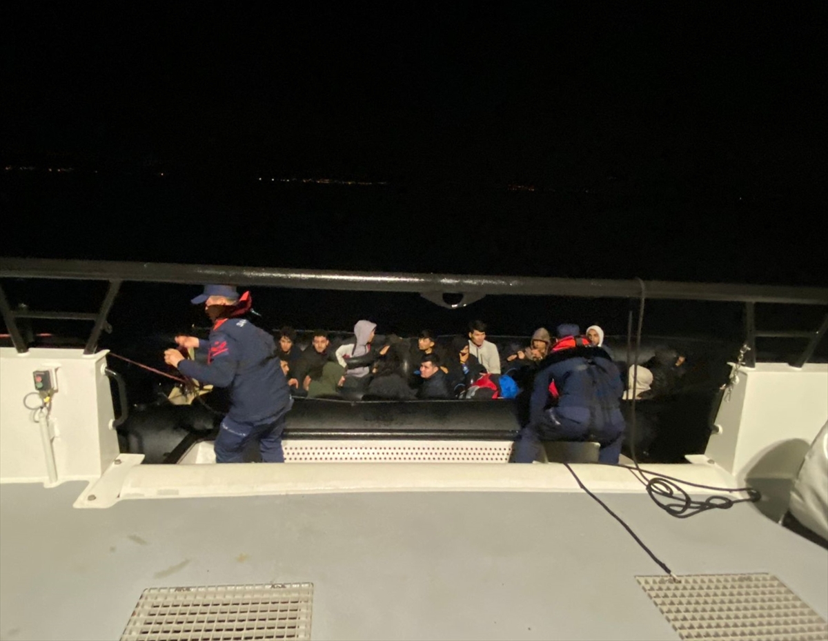 İzmir'de düzensiz göçmenler yakalandı