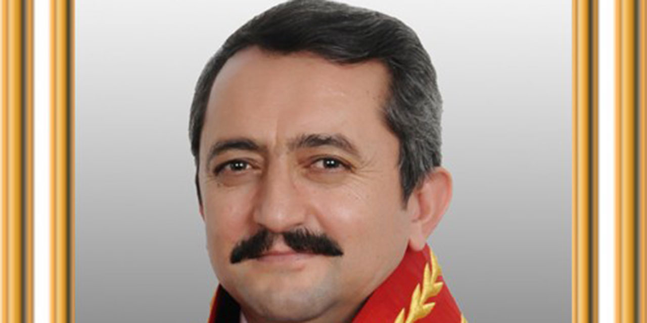 Ahmet Ömeroğlu kimdir?