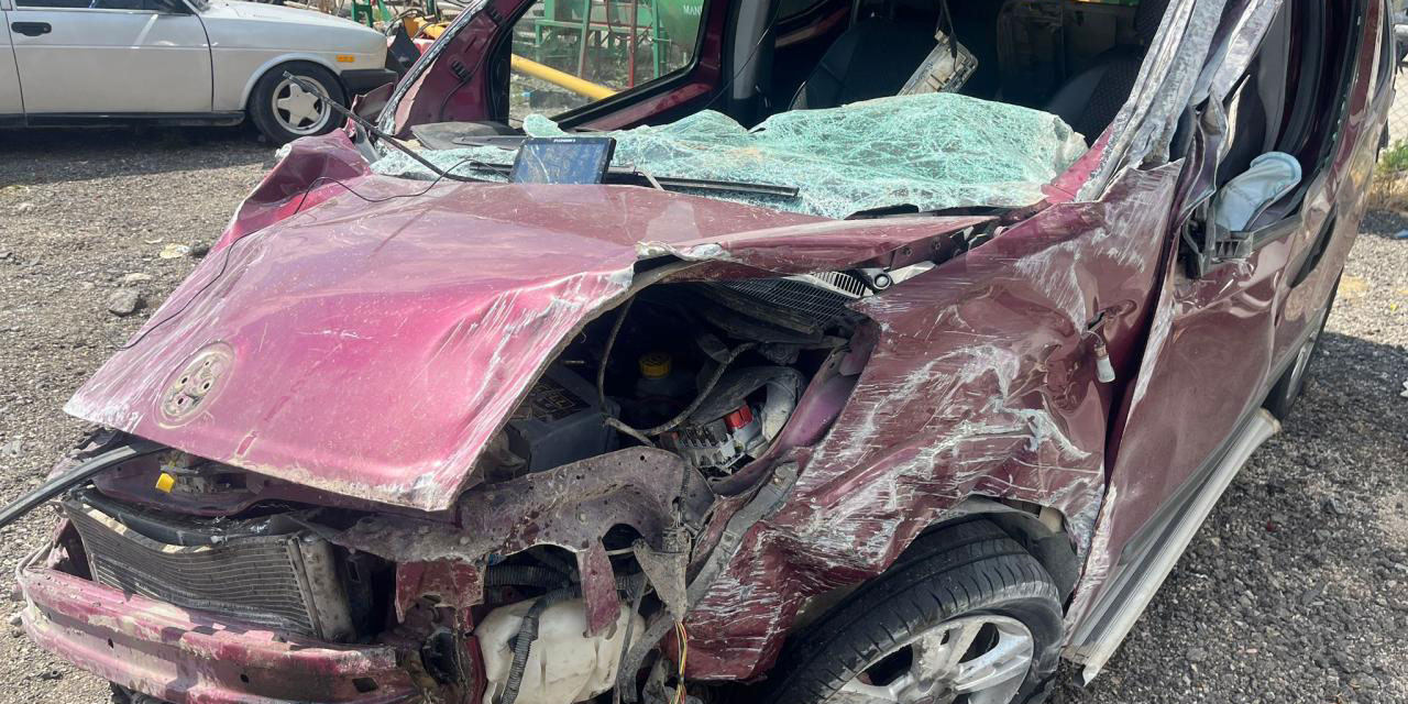 Polatlı'da kontrolden çıkan otomobil takla attı: 4 ölü!