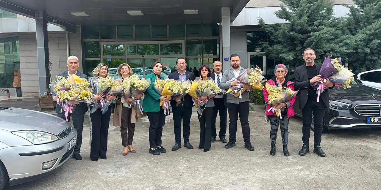 ATEM Başkanı Hakan Akçam'dan 'Anneler Günü' ziyareti