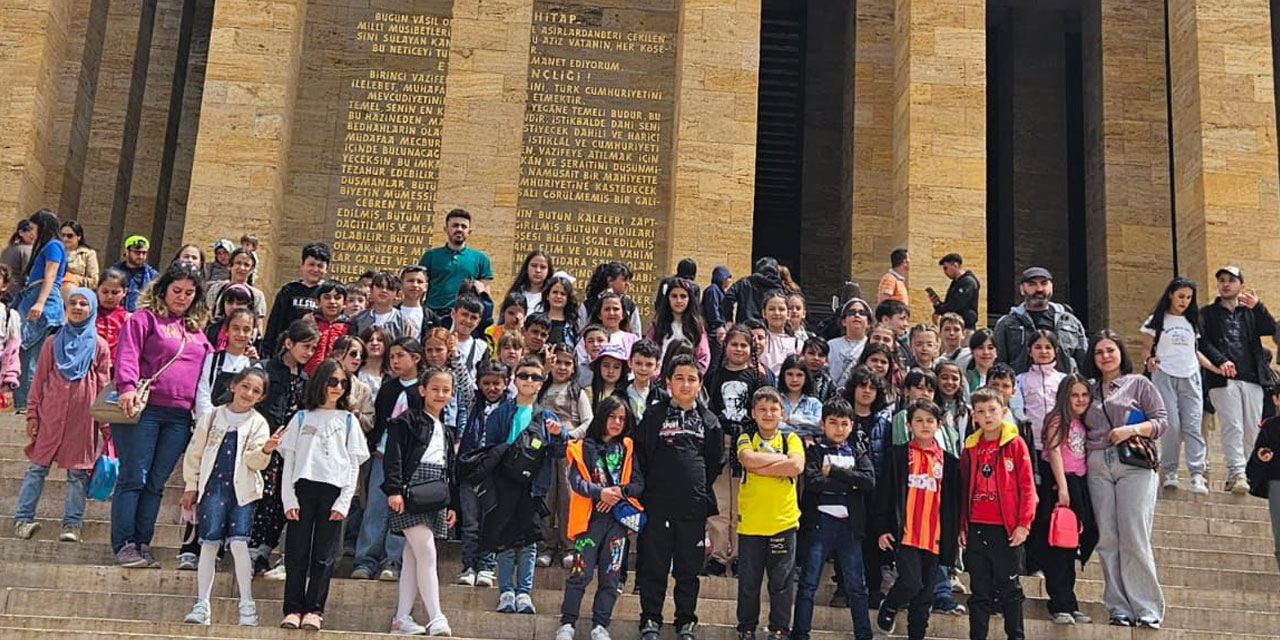 Başkan Adem Ceylan duyurdu: Çamlıdere'de öğrencilere Ankara gezisi düzenlendi