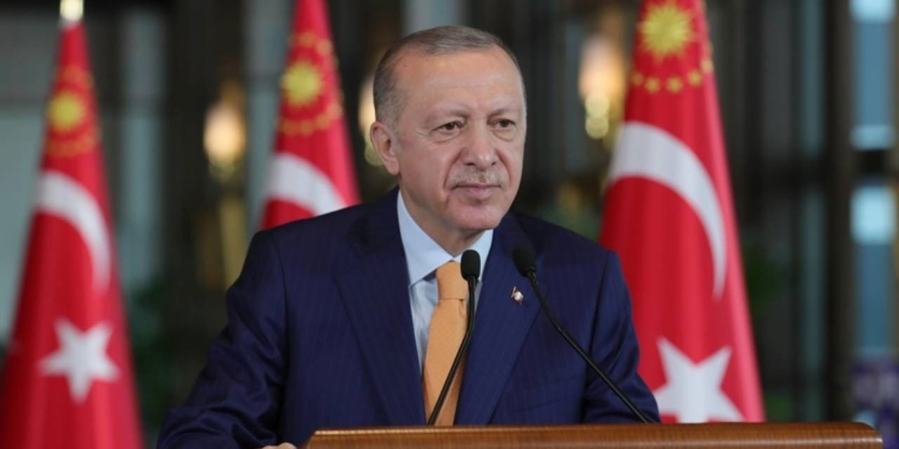 Erdoğan'dan 19 Mayıs mesajı:  Güçlü Türkiye’nin inşasında ilk tuğlanın konulduğu tarih