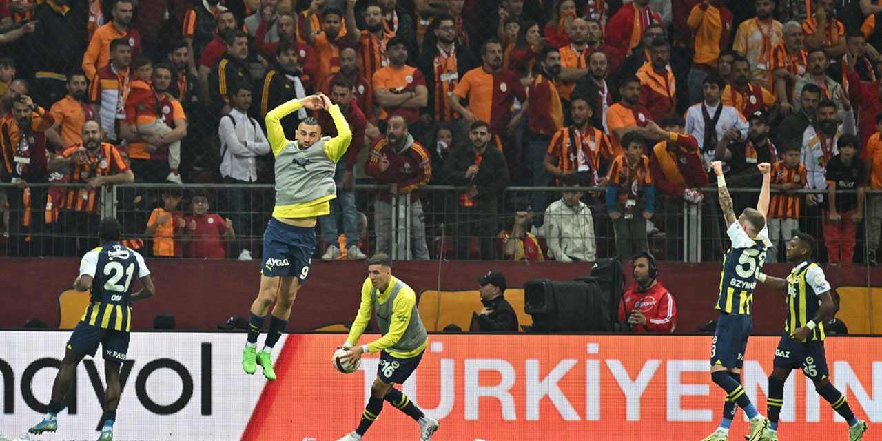 Şampiyonluk düğümü son hafta çözülecek: 10 kişi Fenerbahçe, Rams Park'ta Galatasaray'ı mağlup etti