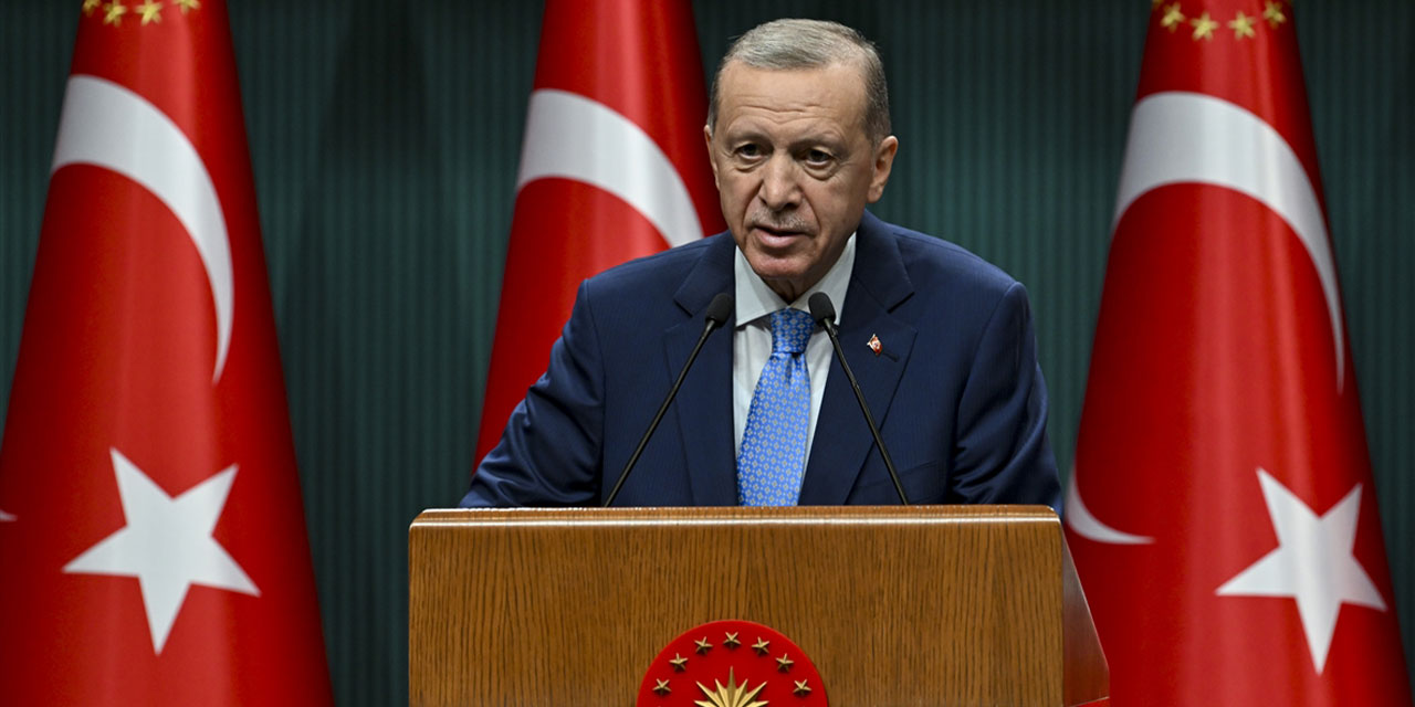 Cumhurbaşkanı Erdoğan, kabine toplantısı sonrası konuştu: "Yeni Anayasaya millet olarak ihtiyacımız var"