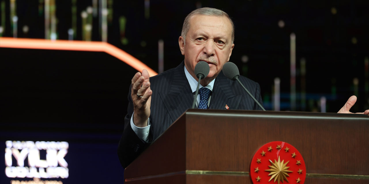 Erdoğan'dan "7. Uluslararası İyilik Ödülleri" töreninde dikkat çeken mesajlar