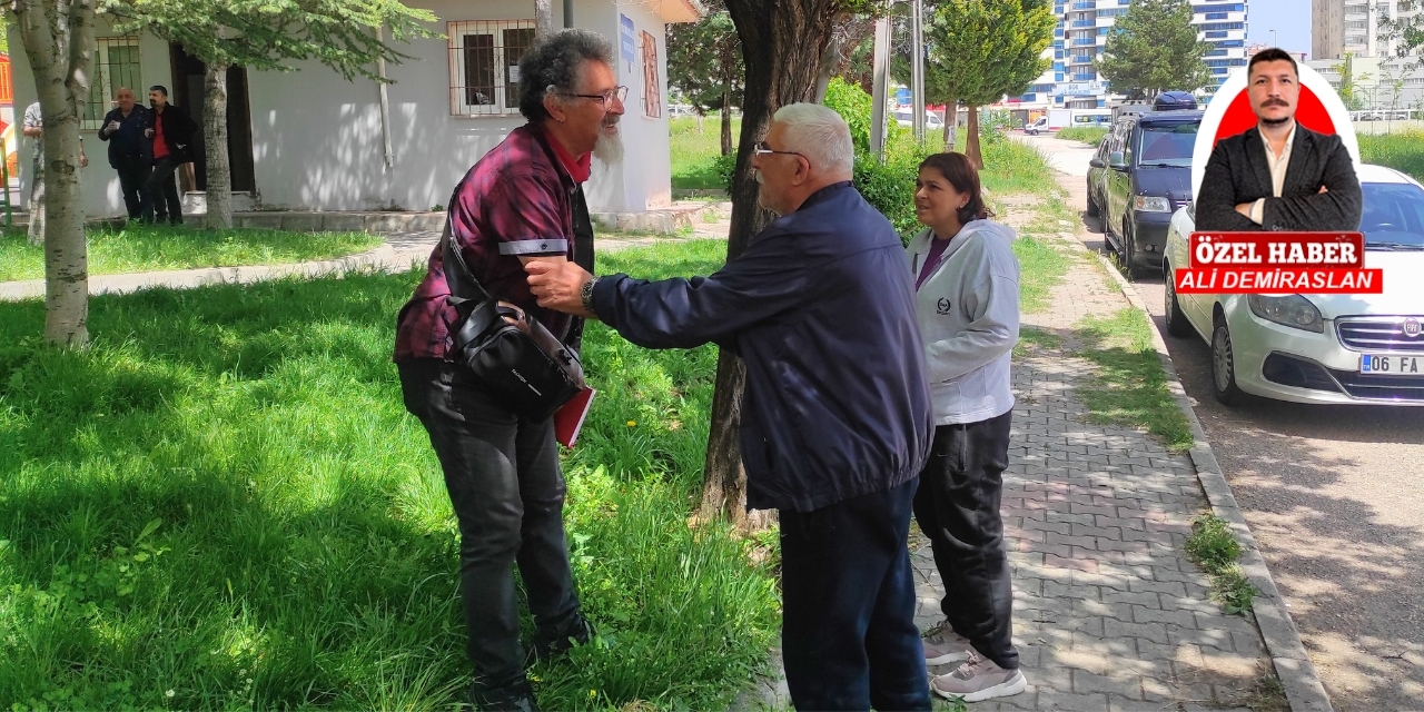 Muhtar Aziz Duman, gece gündüz demeden çalışıyor