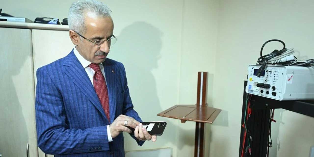 Bakan Uraloğlu'nun telefonu klonlandı: Büyük güvenlik açığı!