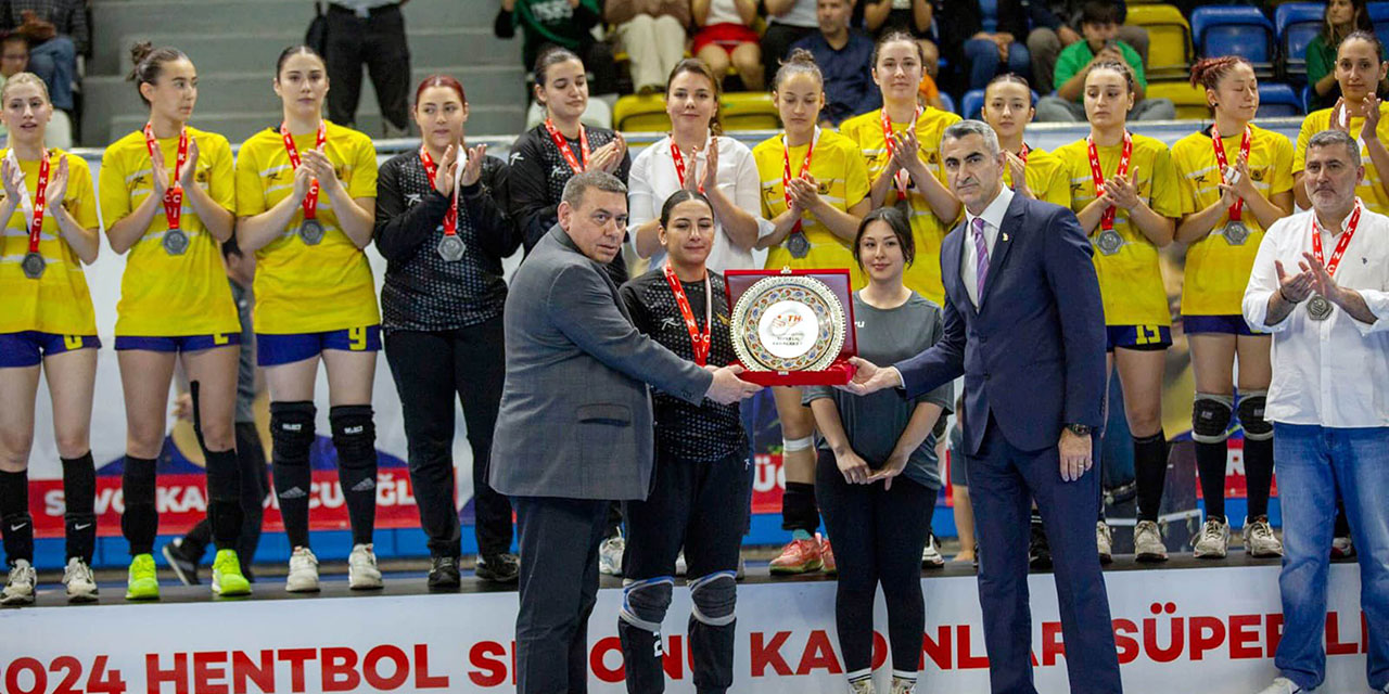 Yenimahalle Belediyesi Spor Kulübü'nden büyük başarı