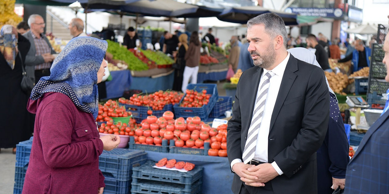 Pursaklar Belediye Başkanı Çetin'den pazar ziyareti