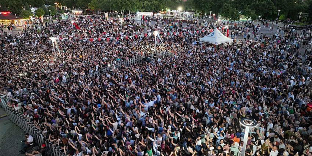 Ankara’da yaz konserleri başlıyor! Gökhan Türkmen, Simge, Serdar Ortaç, Hayko Cepkin ve daha fazlası...