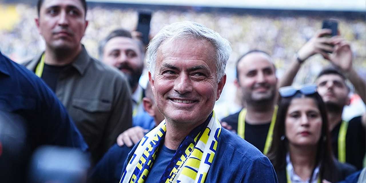 Fenerbahçe Mourinho'nun net maaşını KAP'a bildirdi!