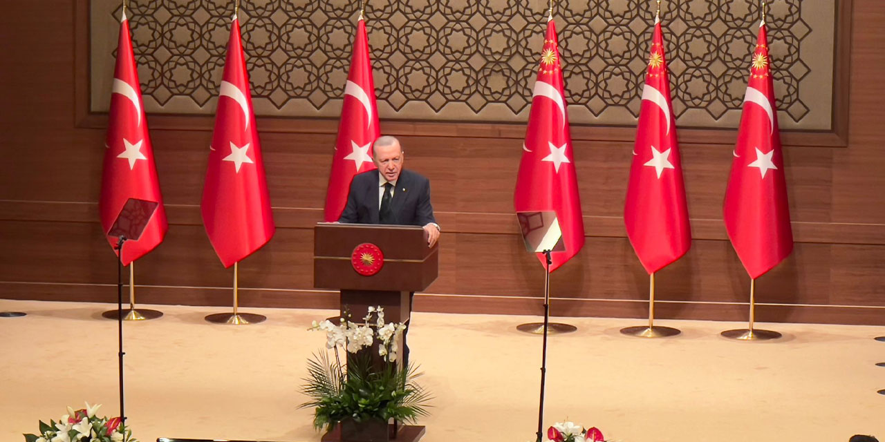 Cumhurbaşkanı Erdoğan'dan 8. Anadolu Medya Ödülleri Töreni'nde gündem oluşturan açıklamalar