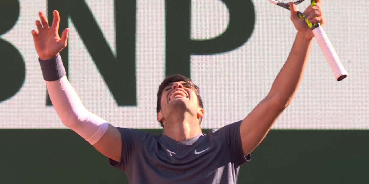 İspanyol raket Carlos Alcaraz, Roland Garros’ta finalde: Jannik Sinner’i 5 sette geçti, rekor kırarak finale yükseldi