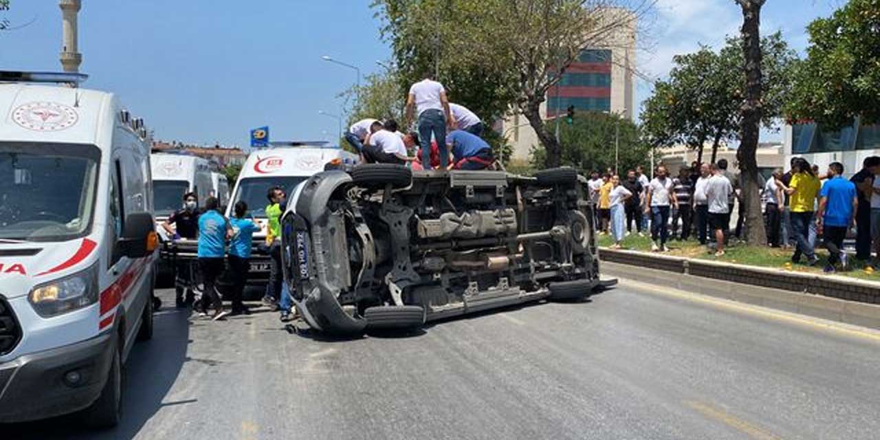 Feci kazada devrilen ambulansın içindeki hasta hayatını kaybetti!