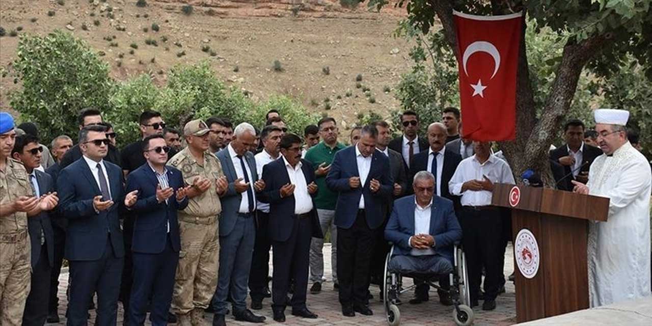 PKK'nın 34 yıl önce katliam yaptığı Şırnak-Güçlükonak'ta 27 kişi dualarla anıldı