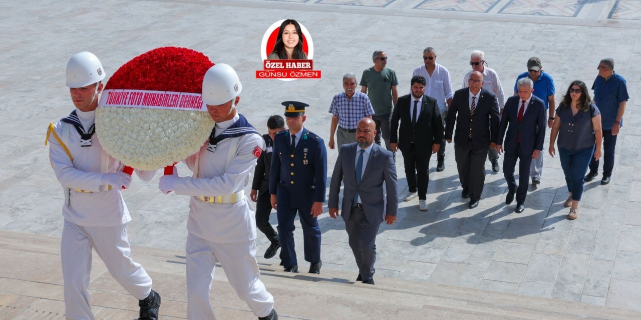 Türkiye Foto Muhabirleri Derneği 40. yılını Ata’nın huzurunda kutladı