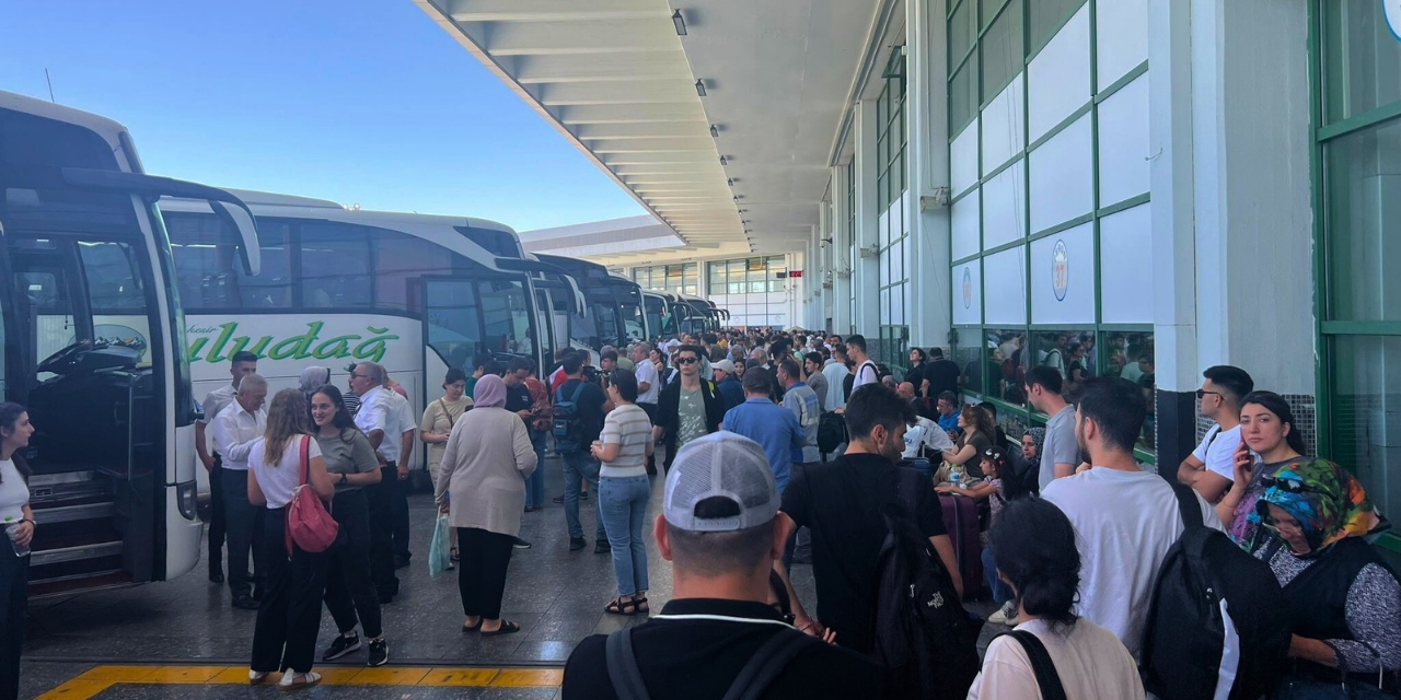 Başkentte bayram tatili dönüş yoğunluğu başladı