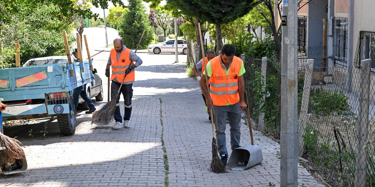 Altındağ'da temizlik çalışmaları devam ediyor