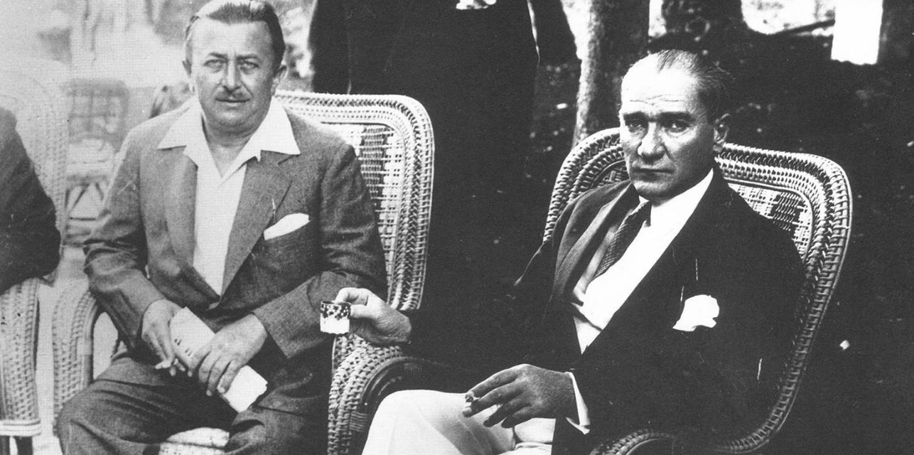 Atatürk'ün yanından ayırmadığı ve Ankara'dan İstanbul'a otomobiliyle giden ilk bakan kim?