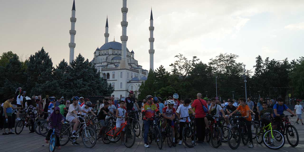 Kırıkkale'de 'Çocuklar ölmesin, Filistin'e özgürlük' sloganıyla Filistin anıldı