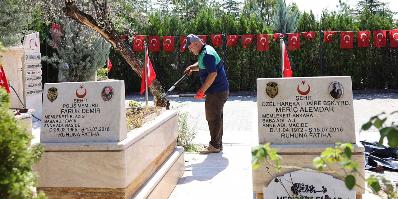 Gölbaşı şehitliklerine bakım yapıldı!