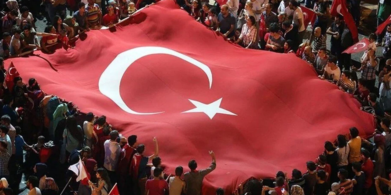 İş dünyasından 15 Temmuz Demokrasi ve Milli Birlik Günü mesajları