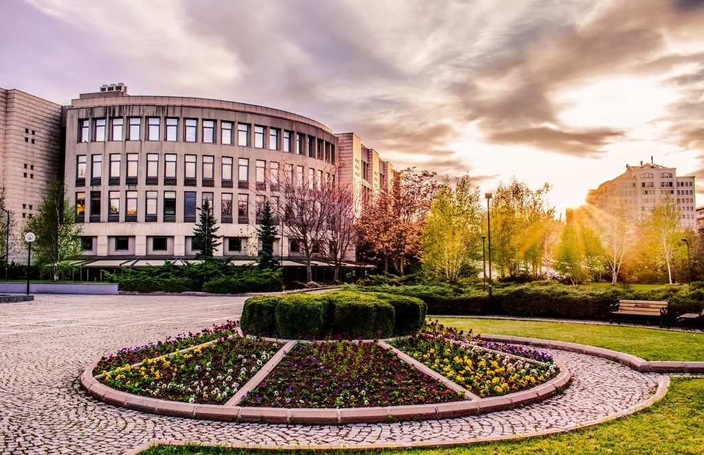 Bilkent Üniversitesinde hangi bölümler var? Bilkent Üniversitesi 2024 taban puanları! Bilkent Üniversitesi nerede?