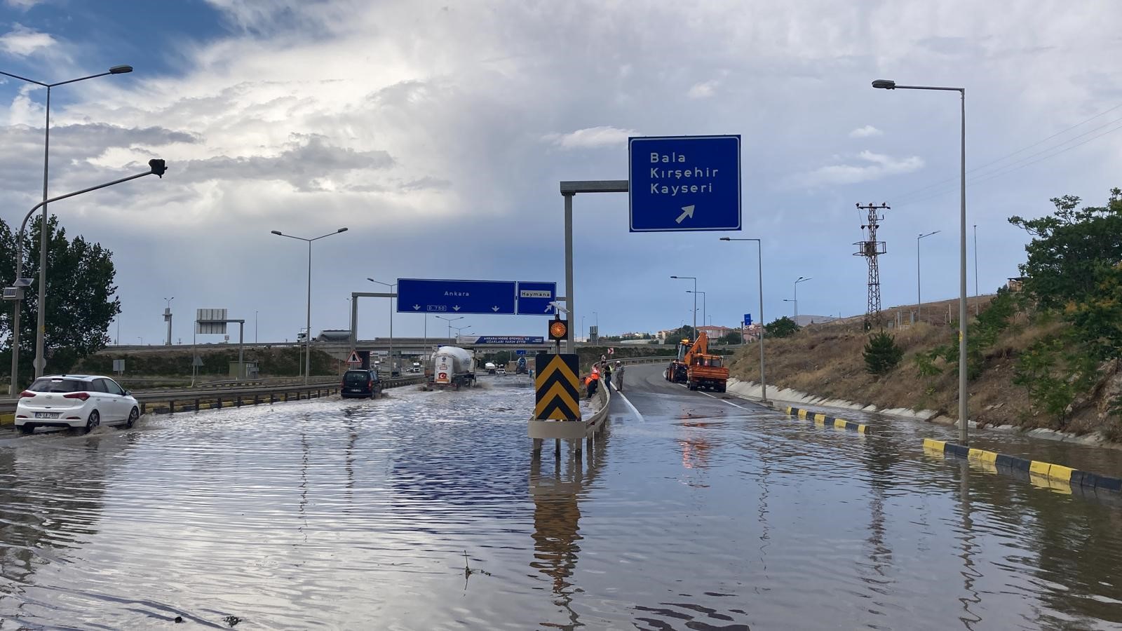 Ankara-Konya karayolu sele teslim