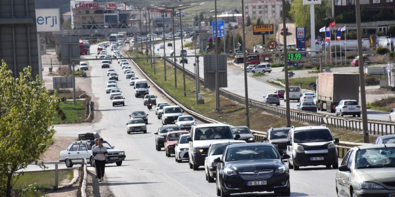 Kırıkkale'de onlarca araç trafikten men edildi!