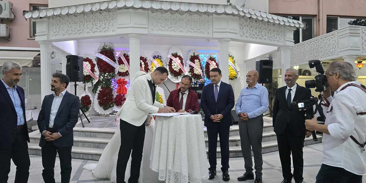 Ankara'da coşkulu bir nikah töreni gerçekleşti!