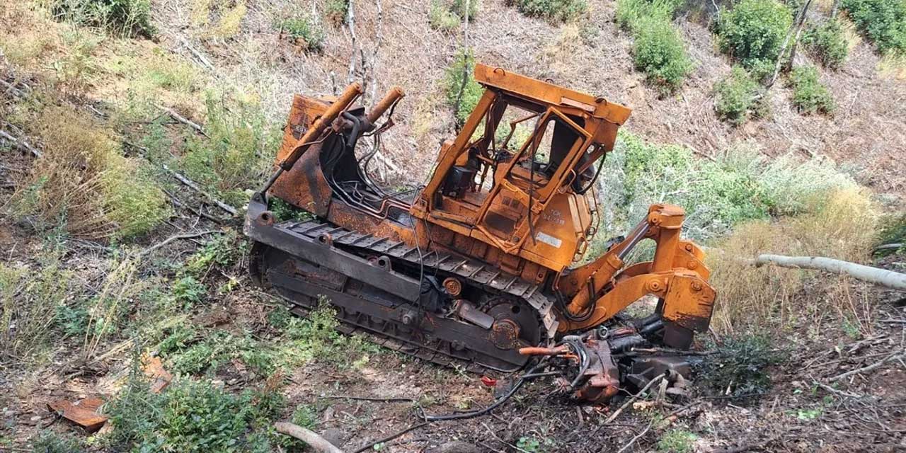 Sivas'ta orman yangınına müdahale eden dozer operatörü hayatını kaybetti