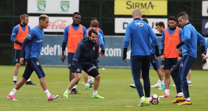 Fenerbahçe’de derbi hazırlıkları devam ediyor!