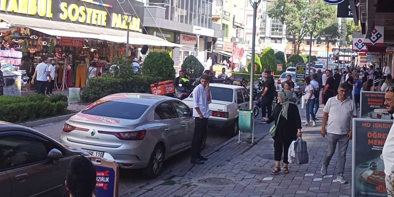 Sincan'da bir şahıs polisle çatıştı, kendini vurarak ağır yaralandı