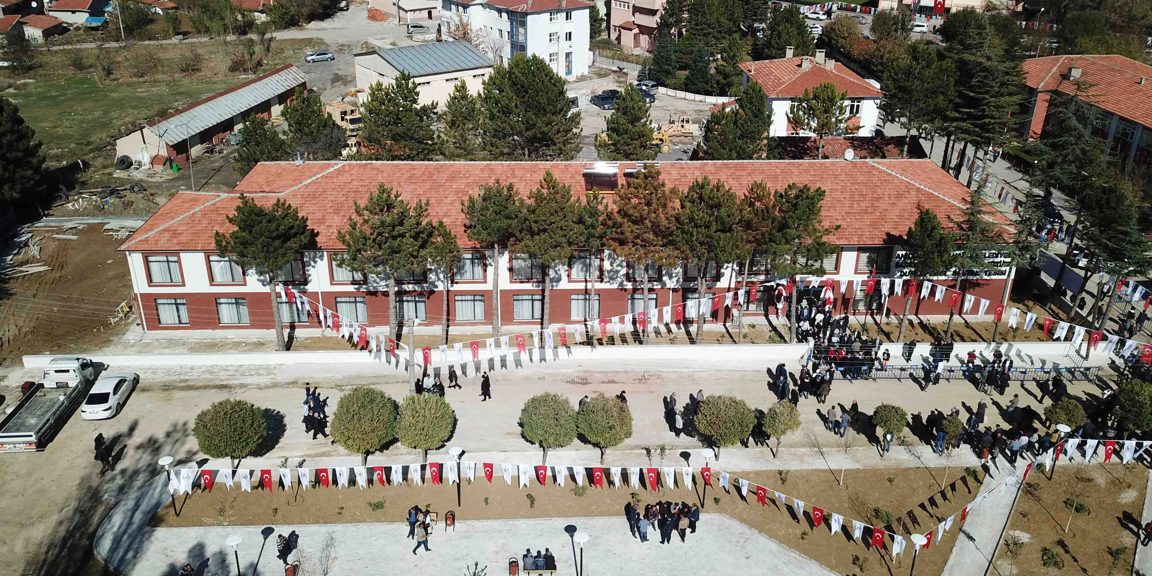 Dumlupınar Sosyal Tesisi yenilendi