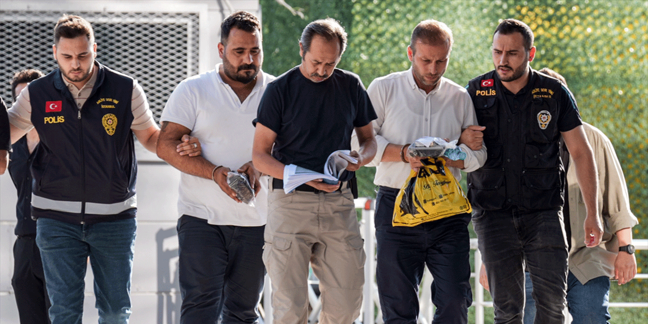 İstanbul'da  metrobüs kazası ile ilgili 2 şüpheli adliyeye sevk edildi!