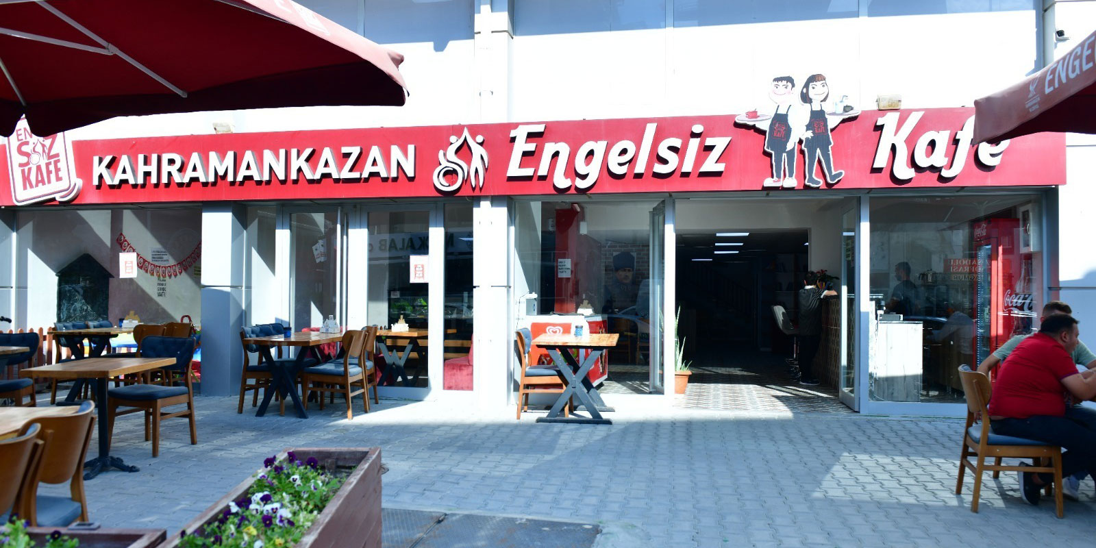 Engelsiz Kafe engelli bireylere gelir kapısı oldu