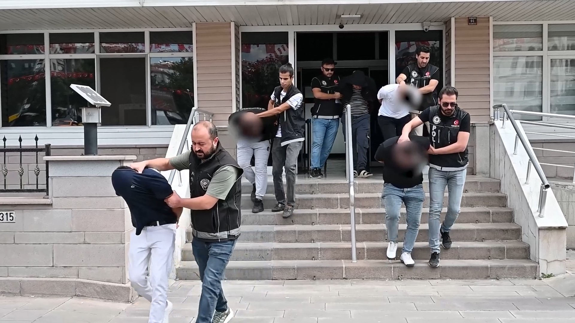 Kırıkkale'de uyuşturucu satıcılarına darbe