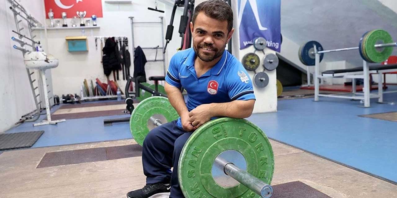 Milli Halterci Abdullah Kayapınar, Paris 2024 Paralimpik Oyunları’nda gümüş madalya kazandı