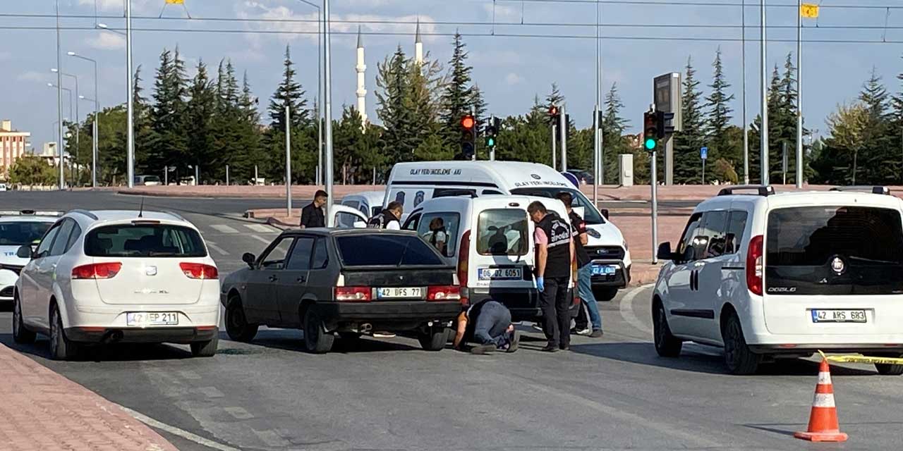 Konya'da çalıntı araçtaki 2 kişi polislere saldırdı: 2 polis yaralandı