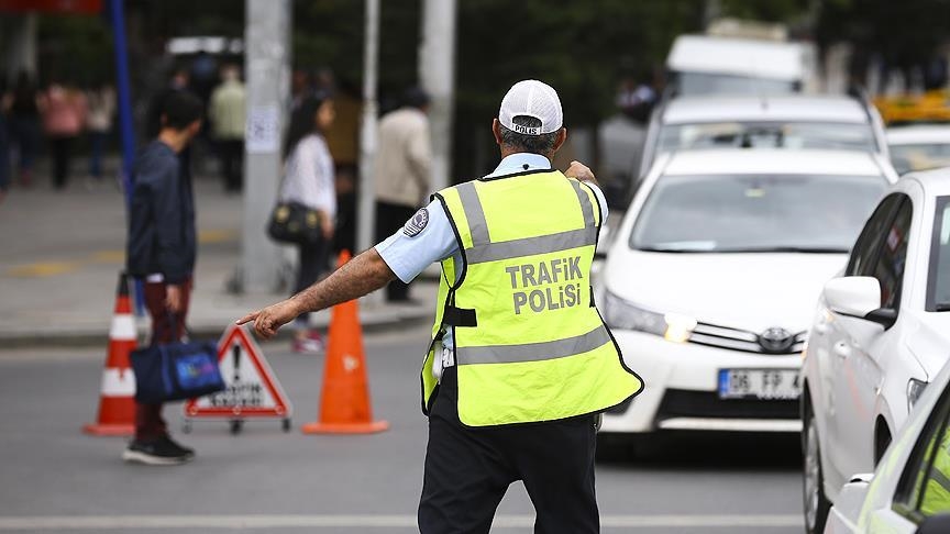 29 Ağustos-5 Eylül tarihleri arasında toplam 2 milyon 411 bin 916 araç denetlendi