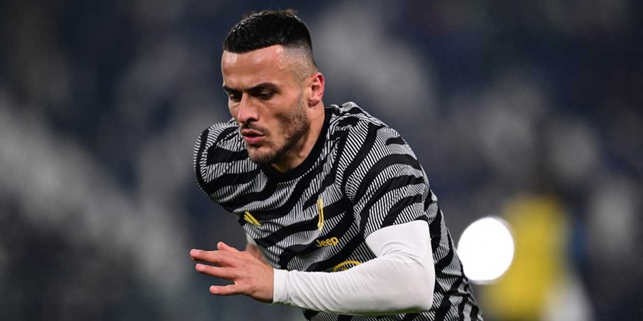 Fenerbahçe'de Filip Kostic sesleri: Bu gece geliyor!