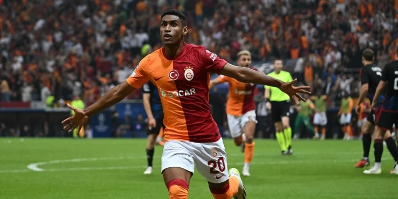 Galatasaray'dan ayrılan şov yapıyor