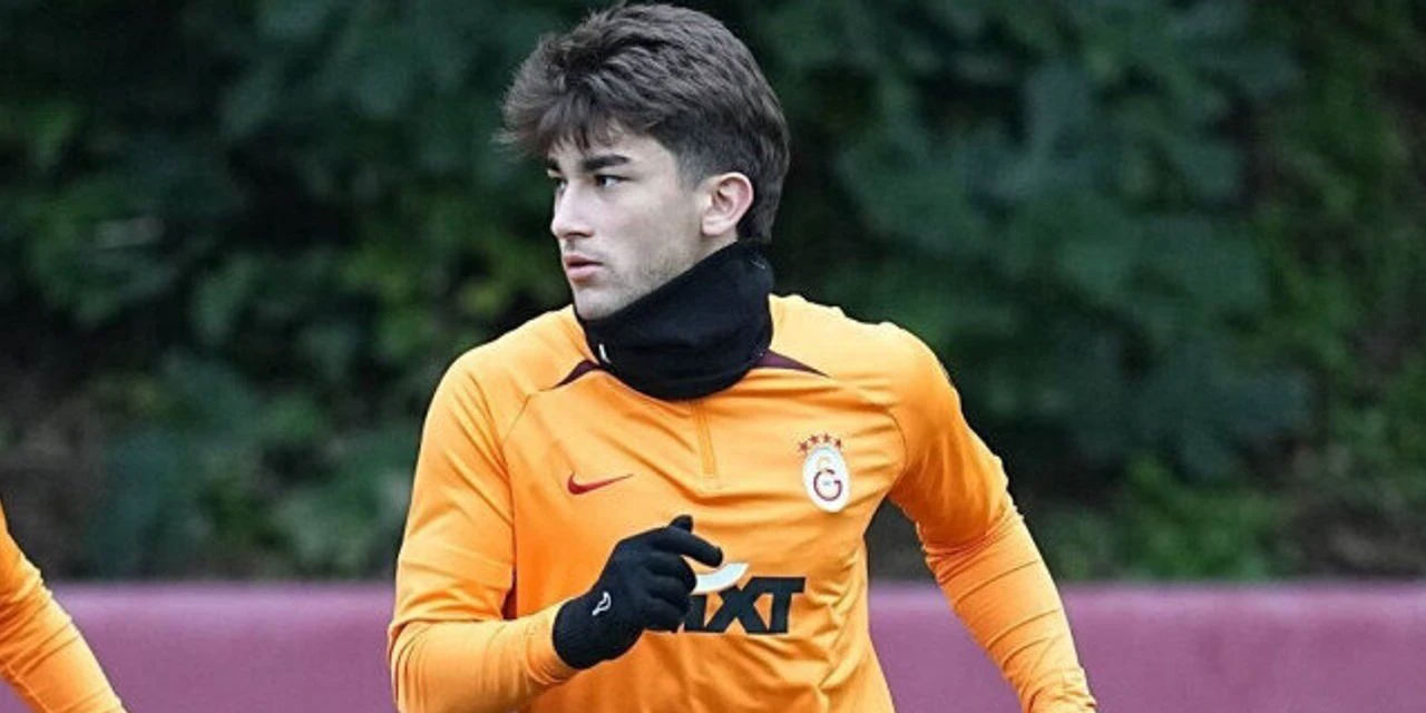 Galatasaray'da kiralık ayrılık: Ali Turap Bülbül Ümraniyespor'da