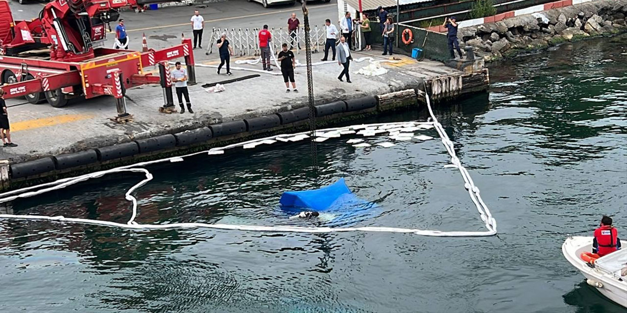 Vapur iskelesinde korkutan anlar: Freni boşaldı, denize uçtu