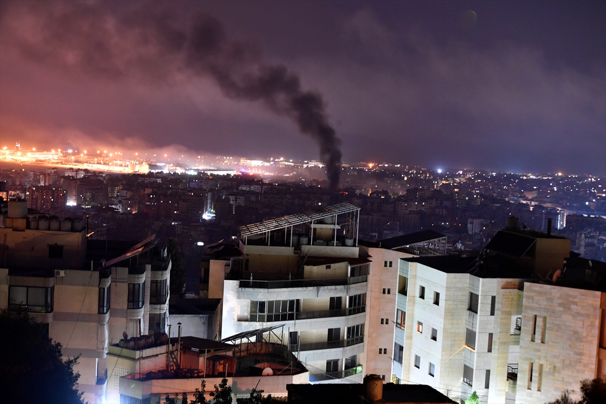 İsrail, Hizbullah'a ait stratejik binaları hedef alacağını duyurdu