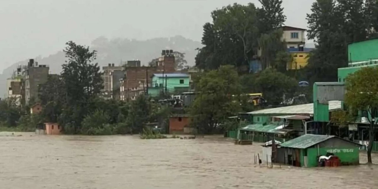 Nepal’de sel ve heyelan: 10 ölü, 7 kayıp