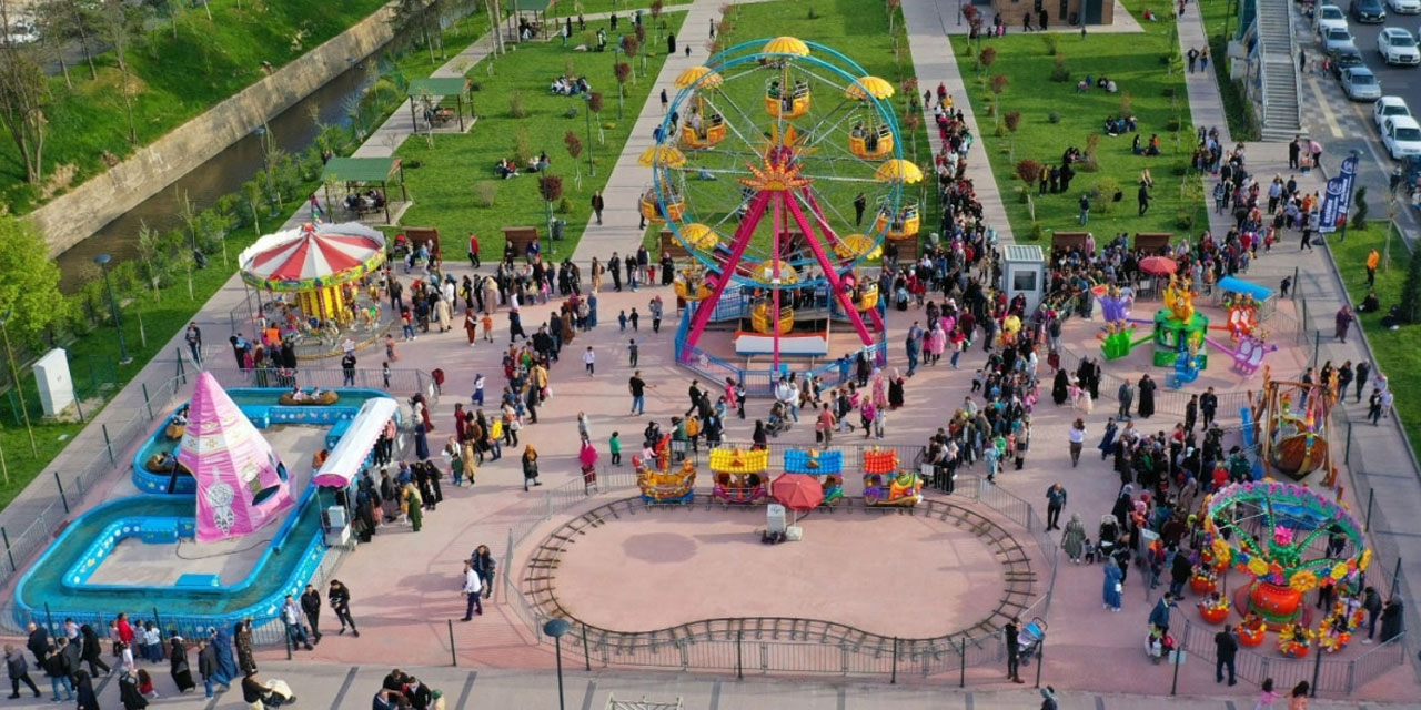 Keçiören'de lunapark hizmete girdi