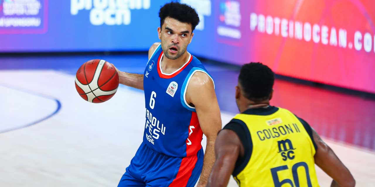 Anadolu Efes, Fenerbahçe Beko'yu yenerek 37. Erkekler Cumhurbaşkanlığı Kupası'nı kazandı