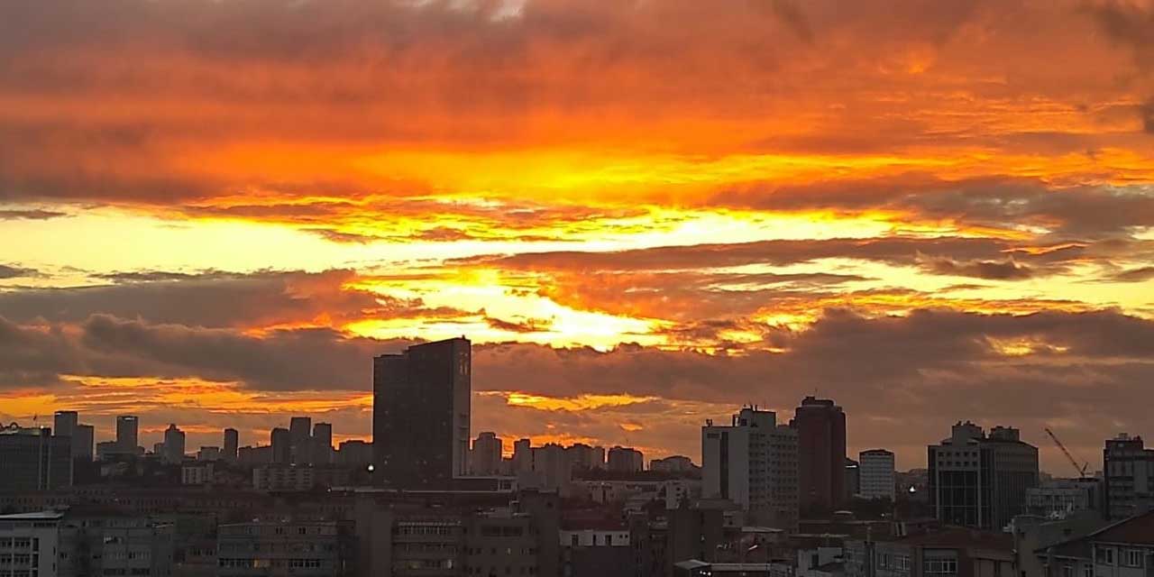 Ankara'da gün batımı büyüledi: Gökyüzünde renk cümbüşü yaşandı